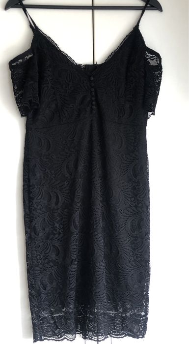 Нова рокля черна дантела Guess размер С