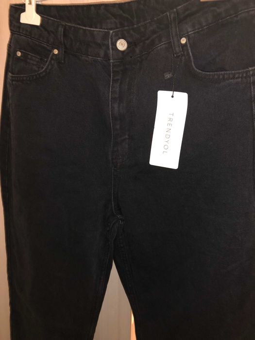 Jeans Trendyol, croi larg, noi cu eticheta, mar. 42