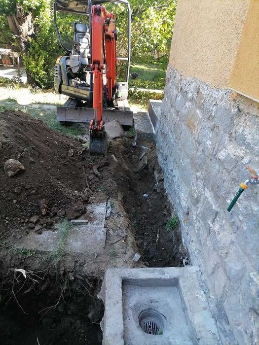 Услуги с мини багер София