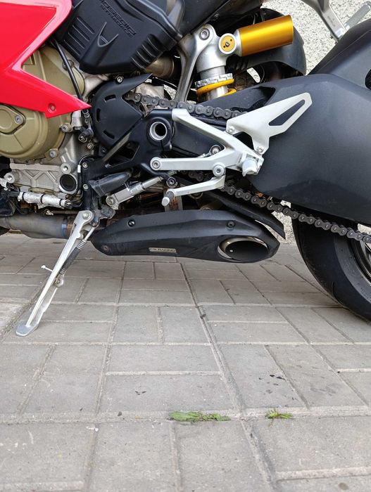Ducati panigale v4