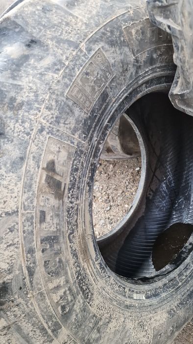 Cauciuc buldo 12.5/80-18 (340/80-18) marca Michelin