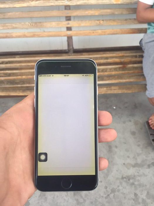 Iphone 6      16    gb