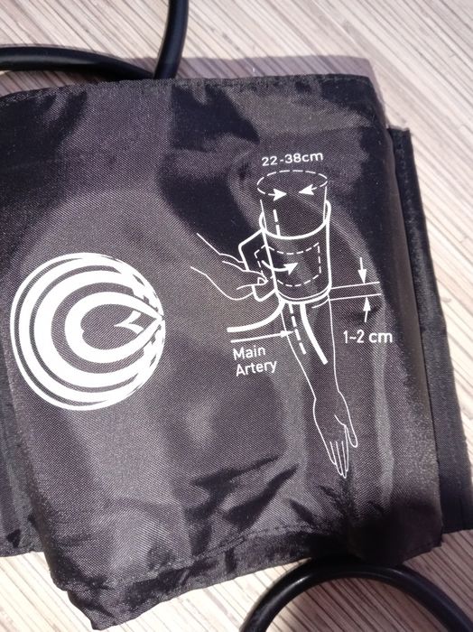 Продам  тонометр по частям б/ у