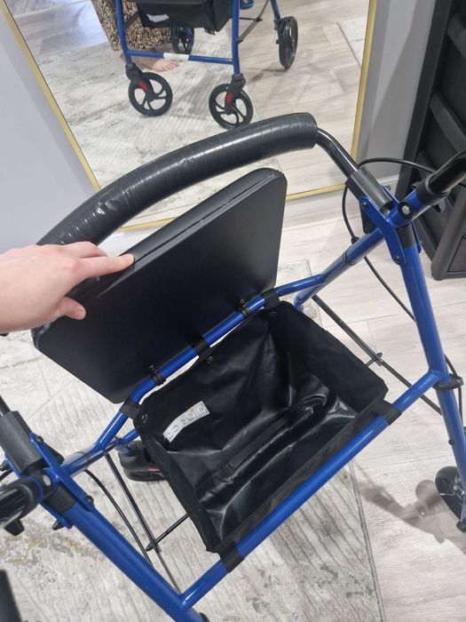 Ходунки на колесах новые
