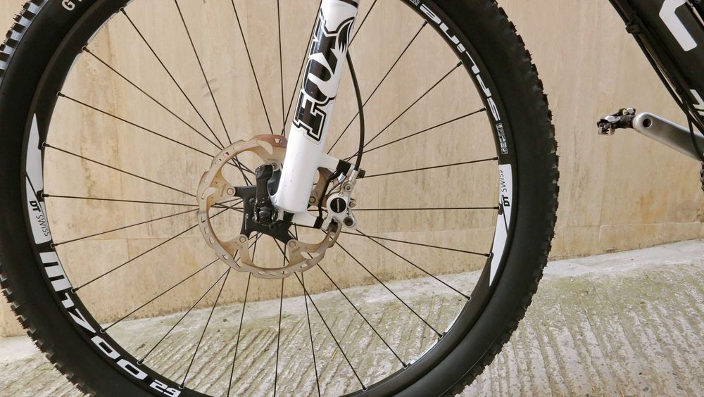 BMC Fourstroke FS02, 29", карбон, 12.2 кг, FOX Float CTD 100 мм, Shimano XT 2x10