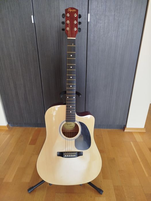 Squier by Fender SA-105 CE