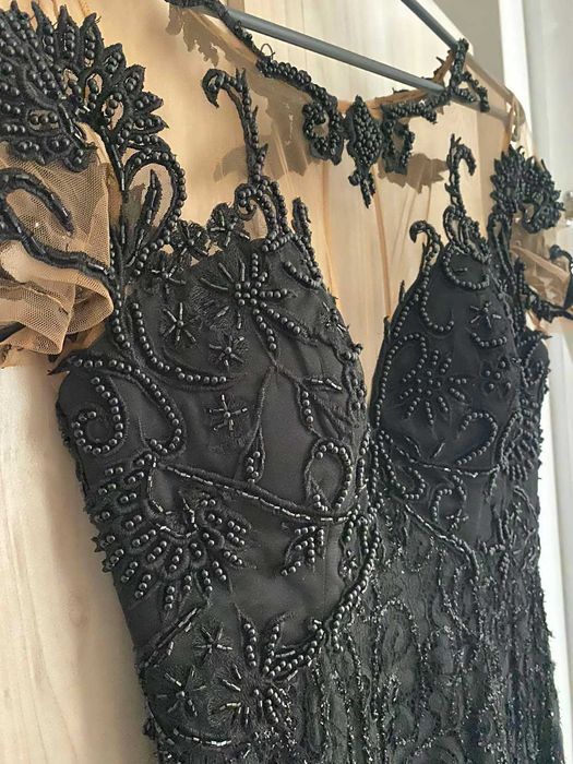 Бална поръчкова рокля