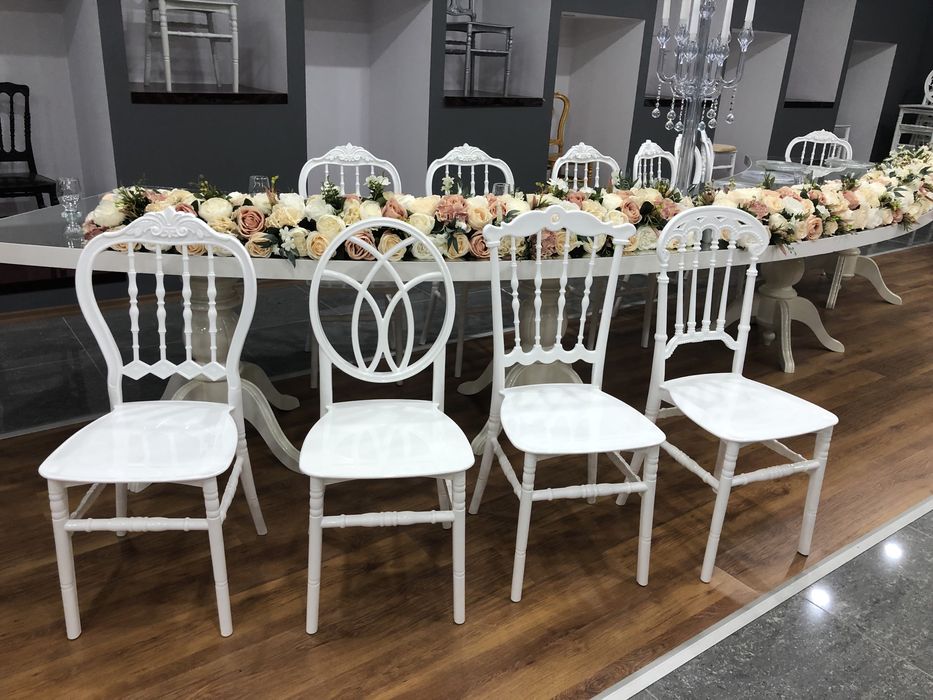 Scaune chiavari pentru evenimente