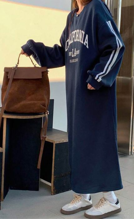 Дълга рокля тип суитчър спортна