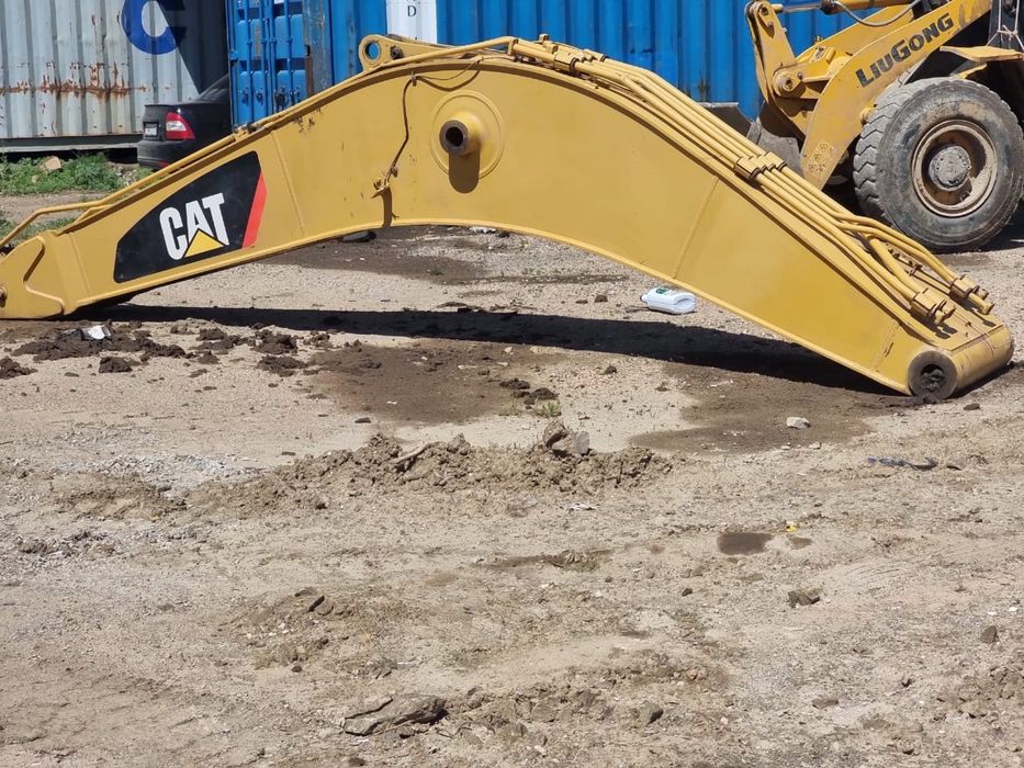 Стрела от Экскаватора Caterrpillar 336