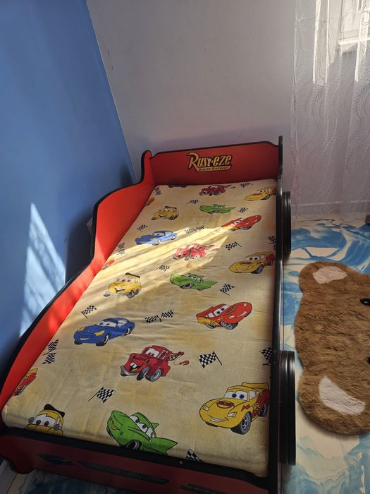 Vand 2 dormitoare de copii