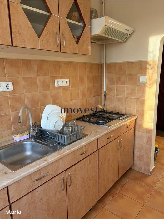 De inchiriat: Apartament cu 2 camere in zona Centrala
