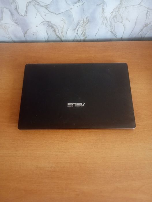 Срочно Asus 10.000 тнг