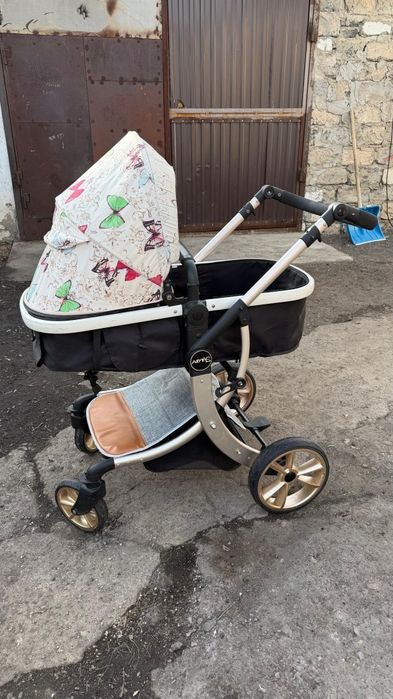 Коляска детская в хорошем состоянии