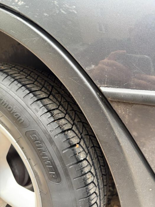 Продавам BMW X5 цвят графит