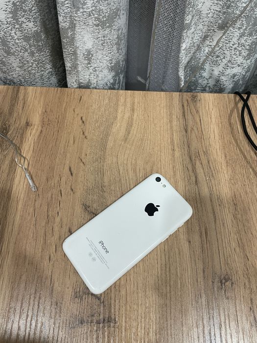 iPhone 5с рабочий