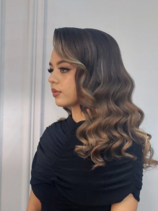 Макияж-прическа .Визажист с выездом на дом.