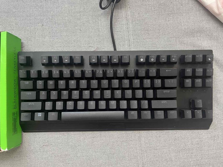 Геймърска клавиатура Razer Blackwididow V3