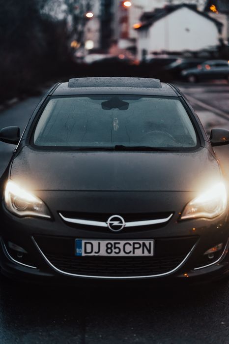 Opel Astra J 2013 1.7 TDCI