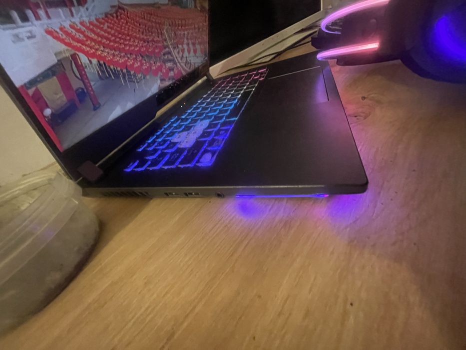 Laptop gaming asus rog strig