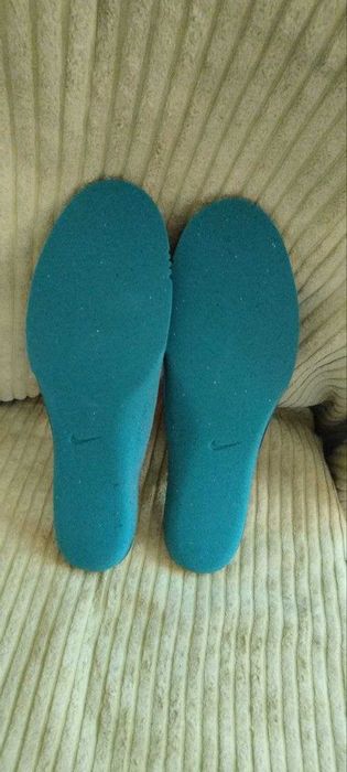 Фирмени маратонки Nike