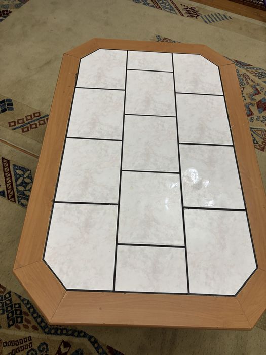 Продам Журнальный стол