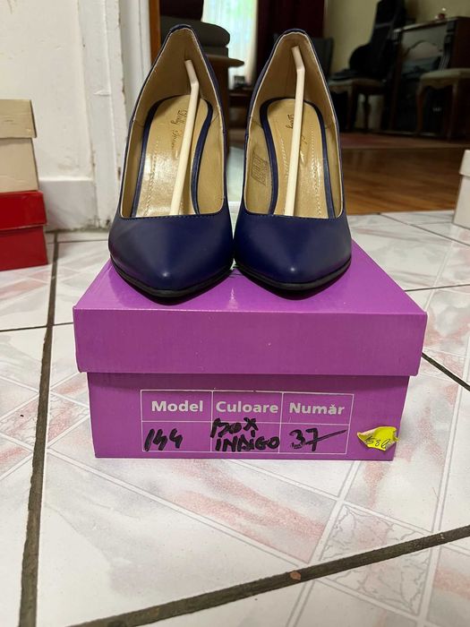 Pantofi stileto piele masura 37