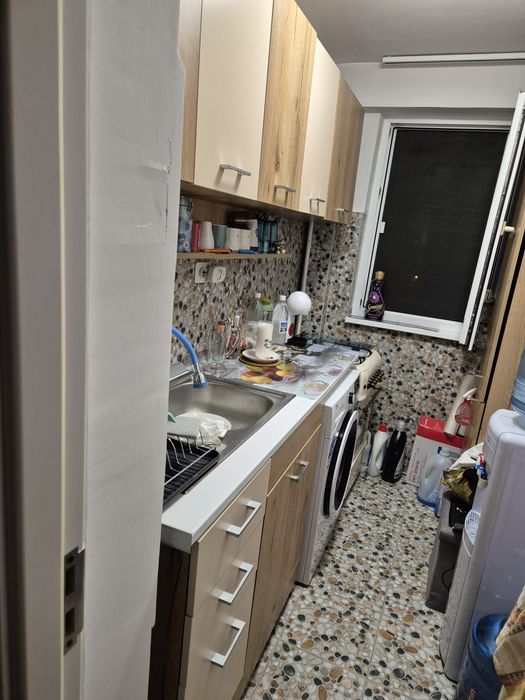 Apartament 3 camere  Aleea Vergului Bl 18 , sect 2