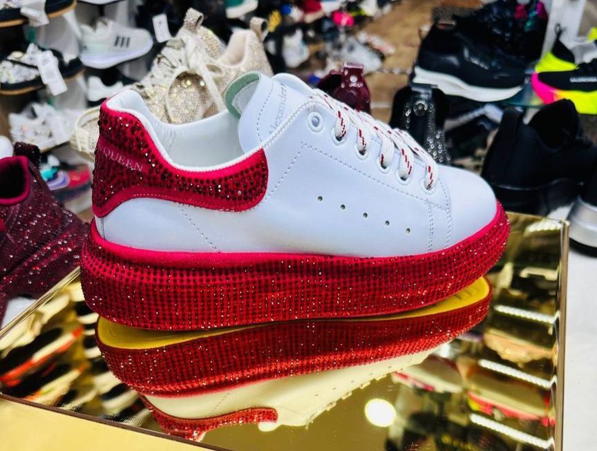 Adidași Mcqueen pentru doamne și domnișoare