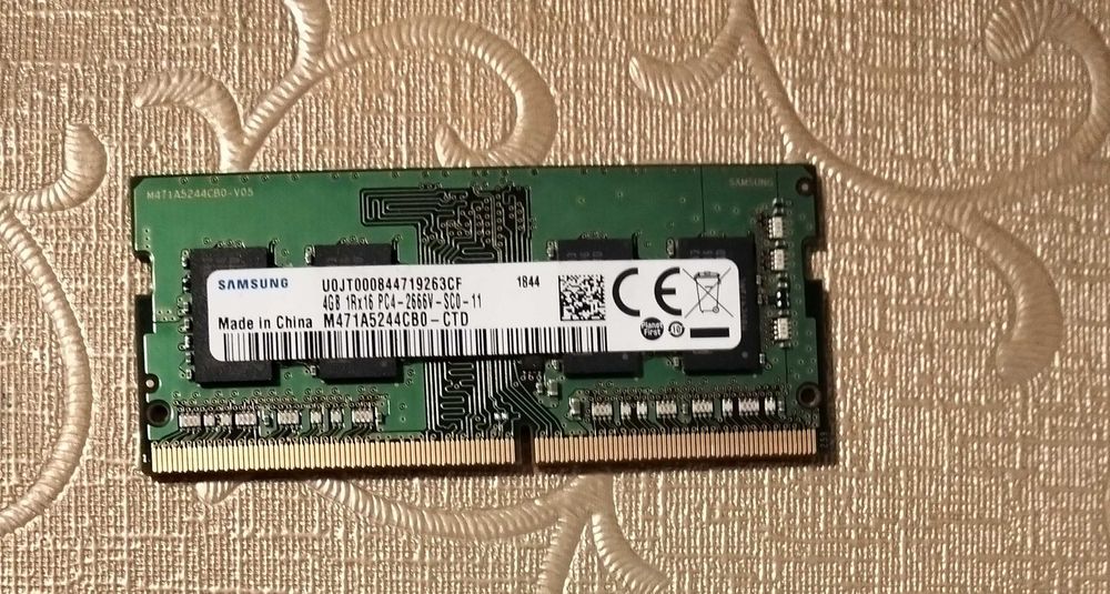 Memorii pentru laptop 4Gb si 2Gb