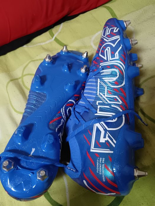 ПРОМОЦИЯ!!! Професионални бутонки PUMA FUTURE