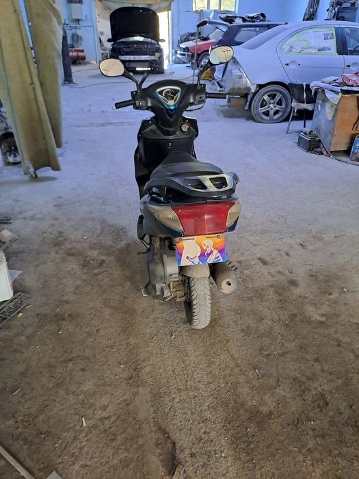 Продам скутер 150куб