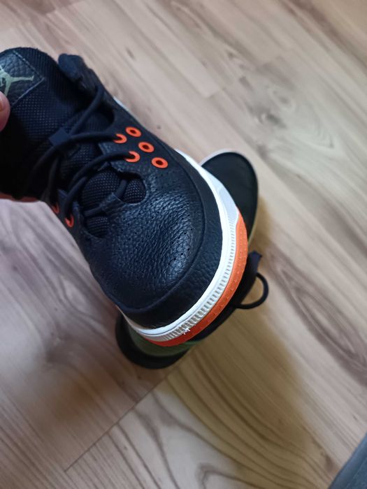 Маратонки Air Jordan, 36,5 номер