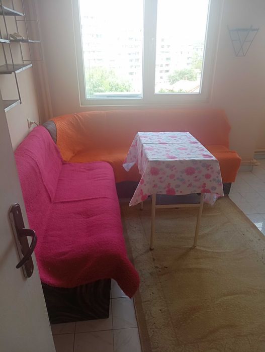 Продава се Двустаен апартамент в Разград, Бели Лом - 73 кв.м за 3 €/кв.м - Снимка #3