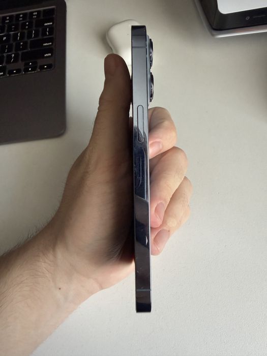 Iphone 13 pro 256gb + AirPods Pro