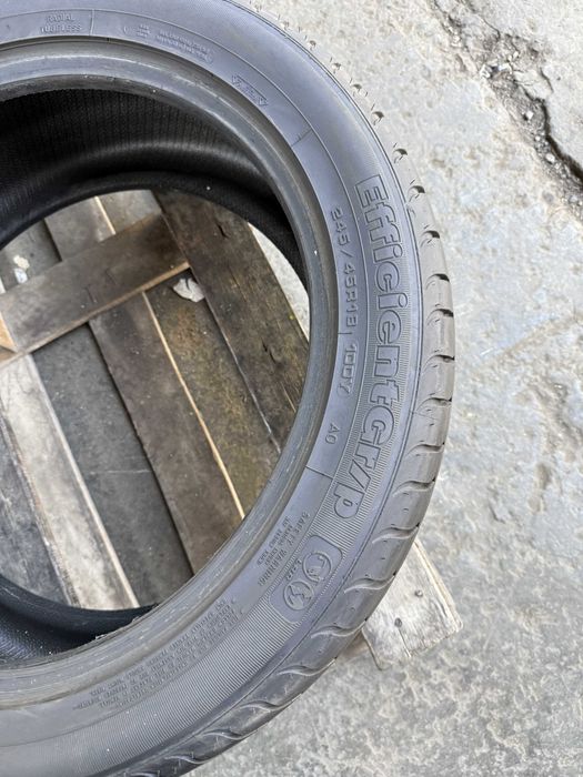 Anvelopa Vara 245/45 R18 - GoodYear EfficientGrip AO