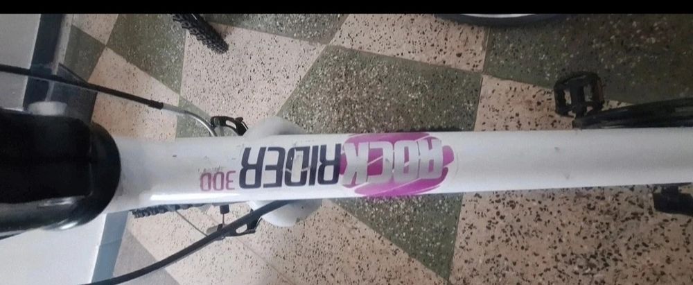 Bicicleta  damă sau fete