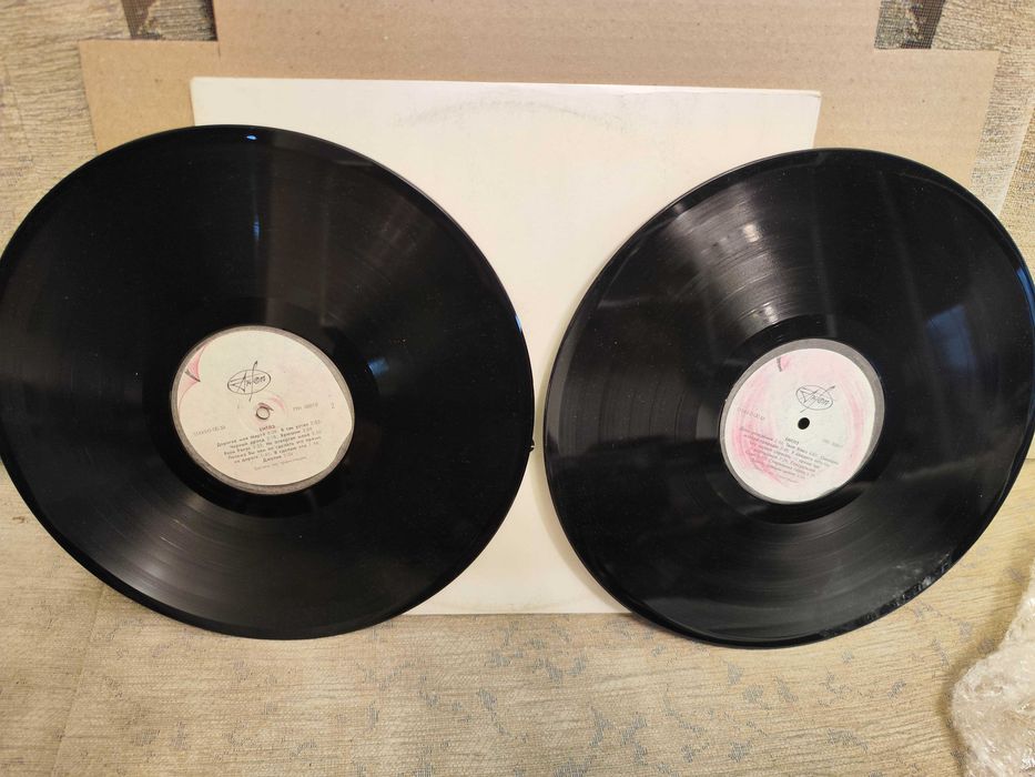 Виниловая пластинка Beatles.