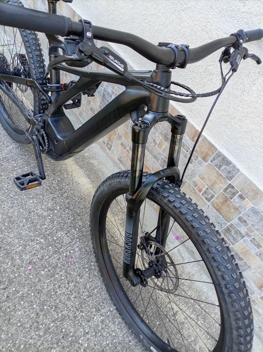 Bicicleta Electrică Specialized Full Suspensie