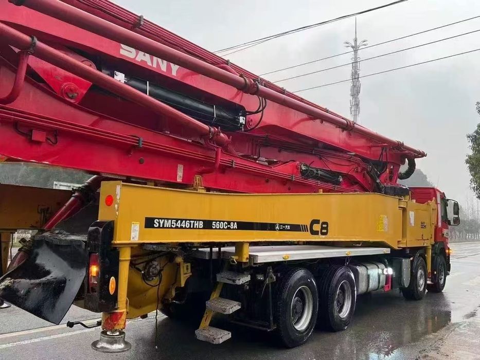 Автобетонанасос SANY  56 metr