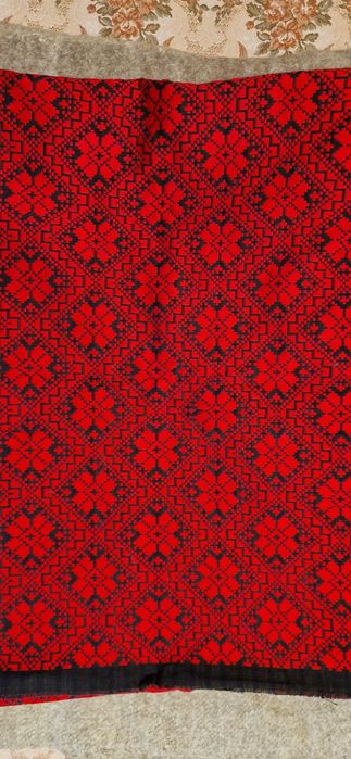 Покривка, ръчно тъкана