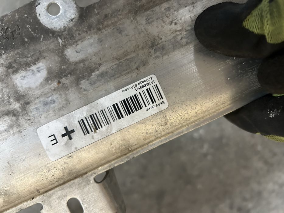 Armatura bara fata  bmw G11 G12 seria 7 lci 2019-2023