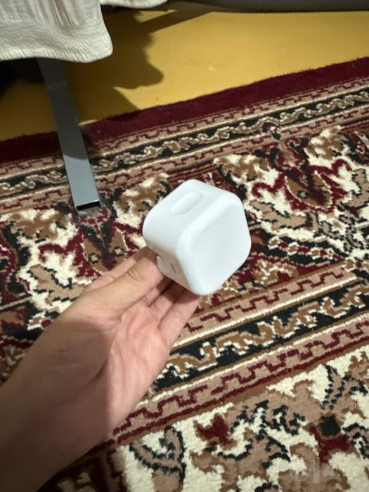 Iphone 20 w lik golovka sotiladi