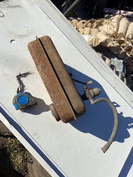 Бак от Бензанасоса