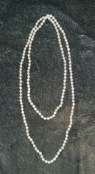 Ожерелья нежные, Бисер.