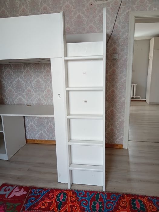 Стол,төсек,чкаб,жиһаз