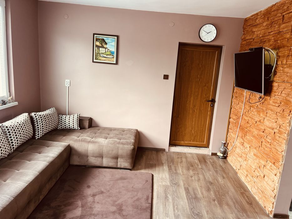 Продавам къща в село Борилово