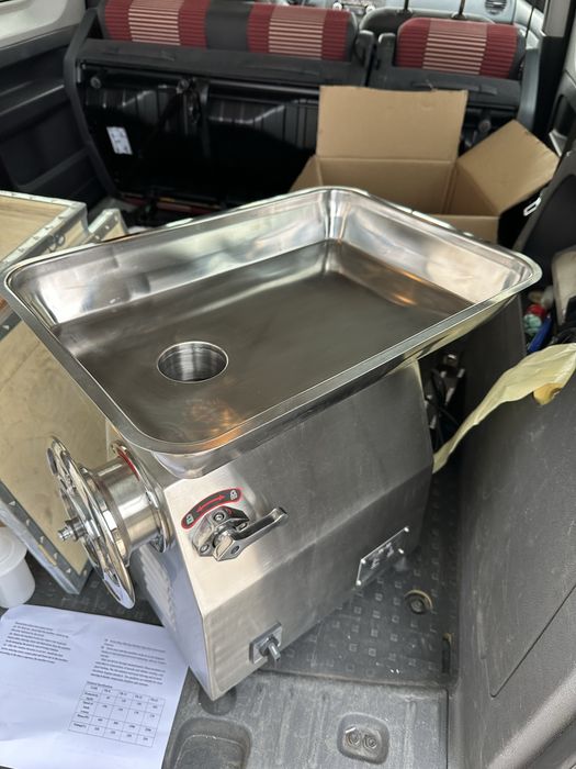 Професионална месомелачка ТК-22/ТК32 с редуктор