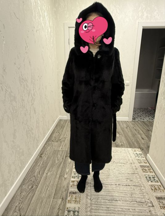 Норковая шуба в чером цвете