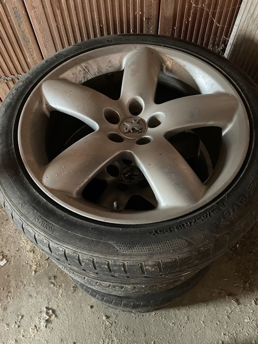 Vand roți pe 18”  5x108 Peugeot 407 Coupe